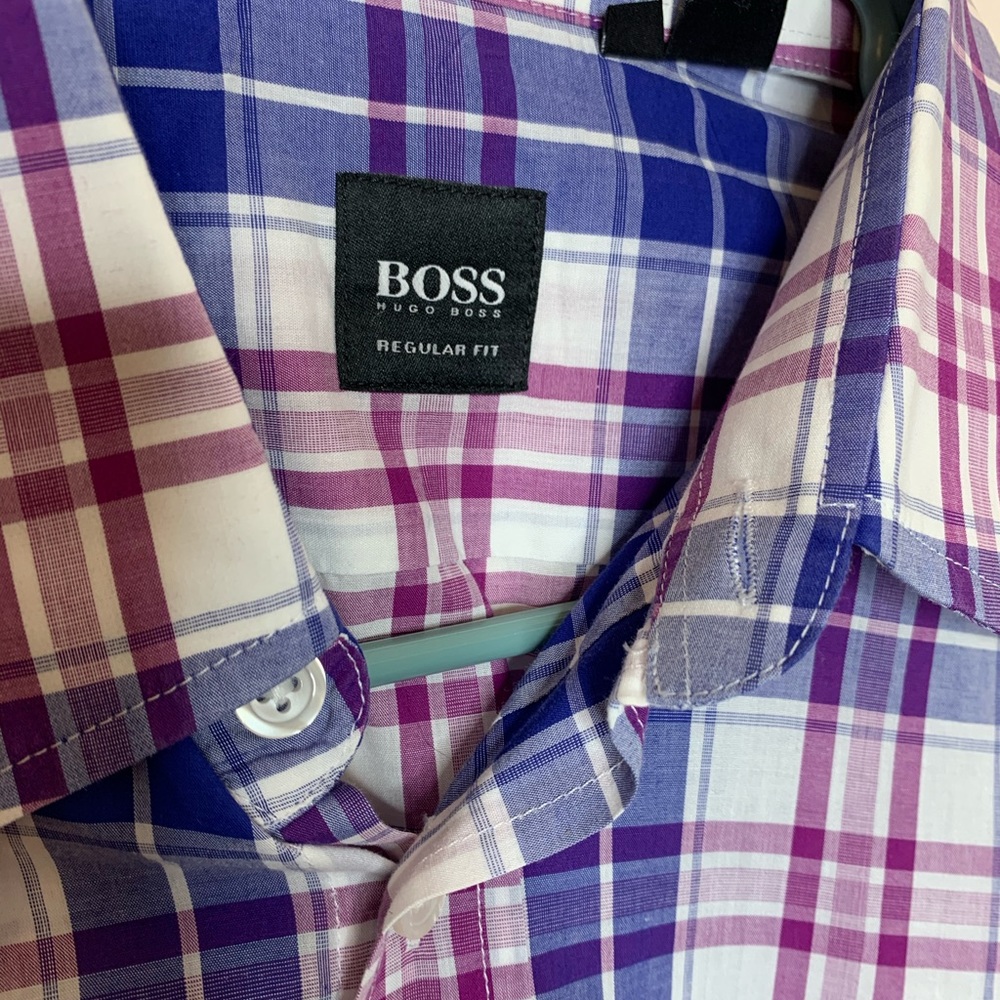 Hugo Boss Dress Shirt Size M - Picture 3 of 5